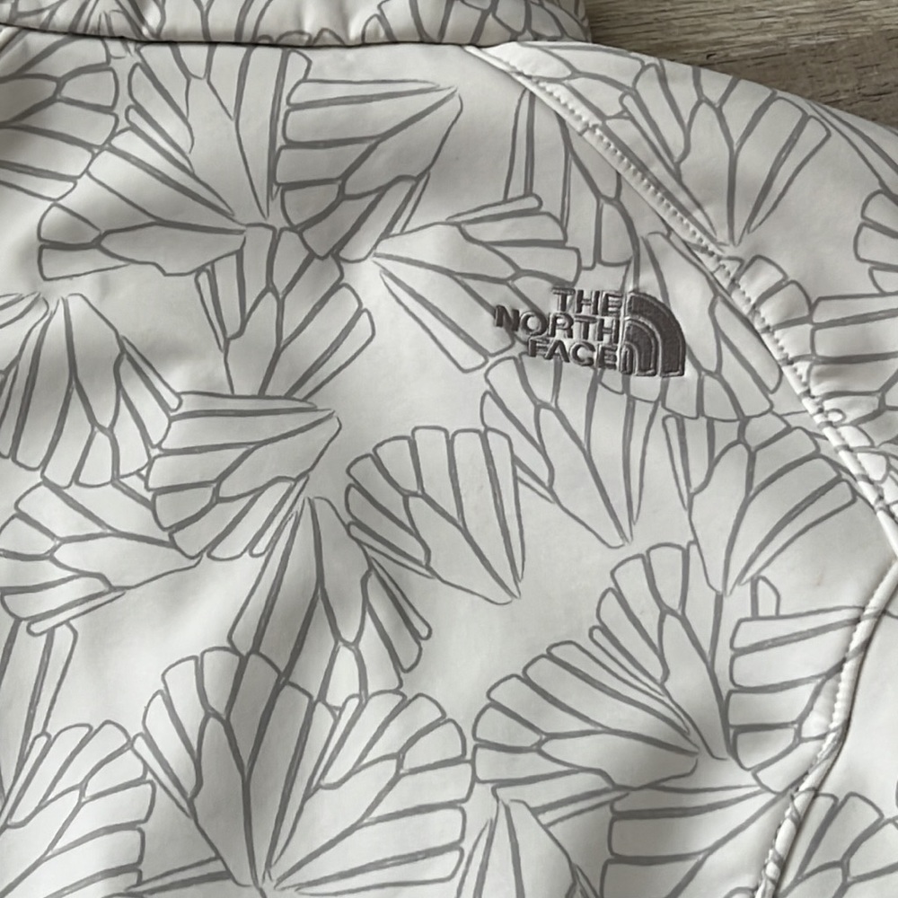 The North Face Softshell Bionic White Patterned F… - image 6
